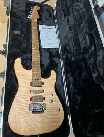 CHARVEL (シャーベル) / Guthrie Govan Signature Guitar Flame Maple