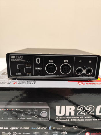 STEINBERG (スタインバーグ) / UR22C USB3.0 オーディオインターフェイス