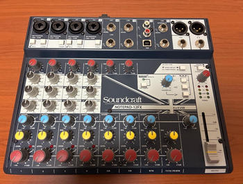 Soundcraft (サウンドクラフト) / Notepad-12FX アナログミキサー 12ch E0012