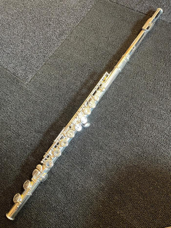YAMAHA (ヤマハ) / フルート　YFL-412　極美品　頭部管＆管体：銀製　FLUTE
