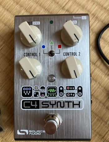 SOURCE AUDIO (ソースオーディオ) / SOURCE AUDIO C4 SYNTH ソースオーディオ シンセペダル 動作確認済 国内正規品