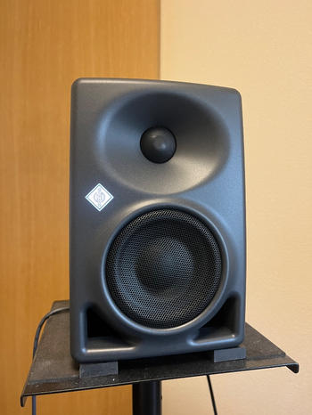 NEUMANN（ノイマン） / KH80 DSP A G パワードモニタースピーカー