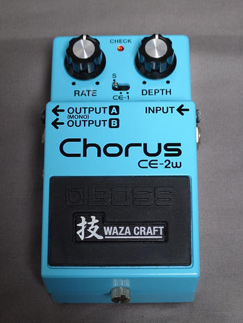 BOSS (ボス) / CE-2W