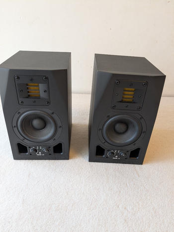 ADAM AUDIO（アダムオーディオ） / A3X