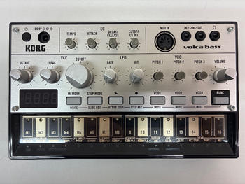 KORG (コルグ) / volca bass アナログベースマシン E0102