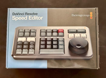 Blackmagic Design (ブラックマジックデザイン) / DaVinci Resolve Speed Editor カットページ用キーボード