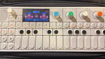TEENAGE ENGINEERING (ティーンエイジ エンジニアリング) / op-1
