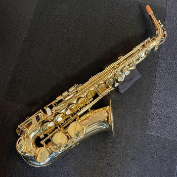 Henri SELMER Paris (セルマー・パリ) / シリーズ２　アルトサックス　美品　調整済み　彫刻無し　ALTO SAX Serie2