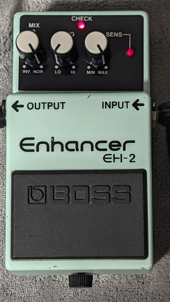 BOSS (ボス) / EH-2 Enhancer