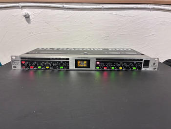 BEHRINGER (ベリンガー) / MIC2200