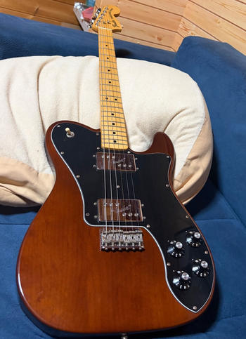 FENDER (フェンダー) / Fender Classic Series '72