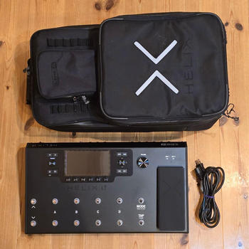 Line 6 (ライン6) / 【本体新品】LINE6 HELIX LT ギター マルチエフェクター バッグ付き