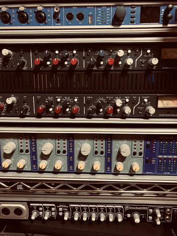 歌ってみた、パラデータ、ミックスします。